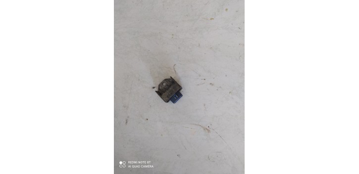 regulateur peugeot xp6 sm 2010