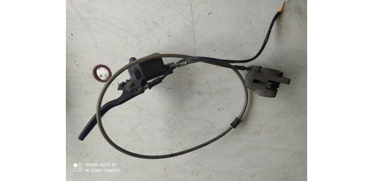 frein av peugeot xp6 98