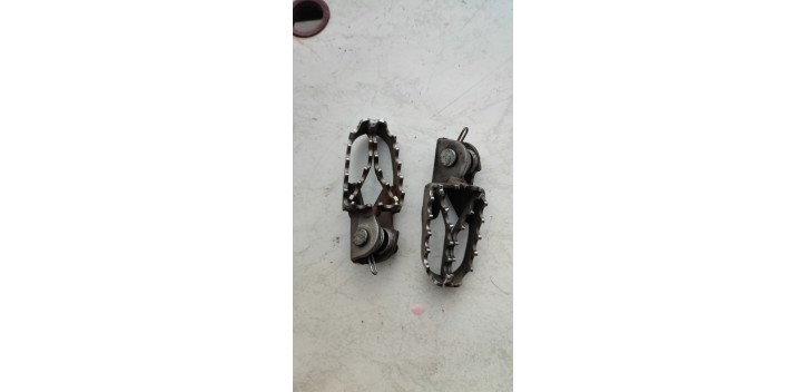 calle pieds Masai x-ray enduro
