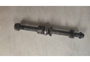 Axe de roue AR Honda HM CRE 2007