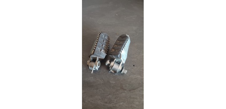 Cale pieds AV Rieju MRT 125 cc 2020