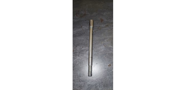 Axe de roue AV Fantic sm 2021