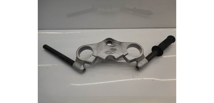 Té de fourche supérieur Rieju RS3 2020