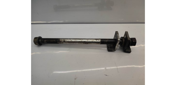Axe de roue AR Peugeot XR7 2014