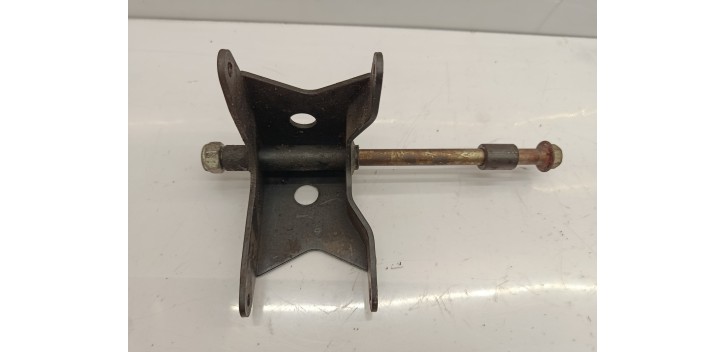 Attache moteur Rieju RS3 naked 2015