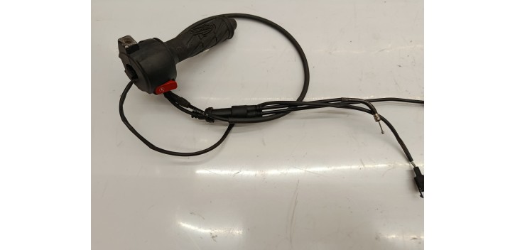 Poignée de gaz Rieju RS3 naked 2015